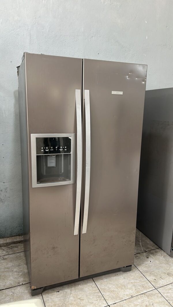 Geladeira Electrolux