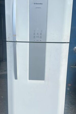 Geladeira Electrolux - Frost  Free