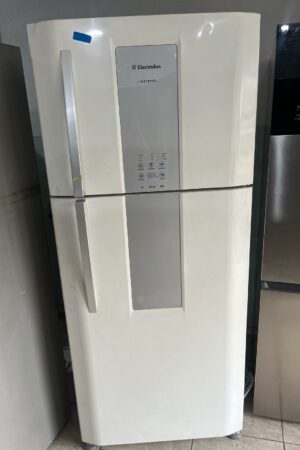 Geladeira Electrolux - 553L - 110Vts - Usada
