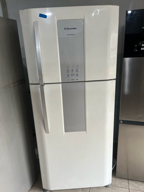 Geladeira Electrolux - 553L - 110Vts - Usada