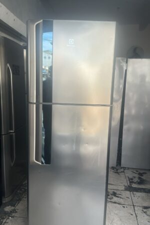 Geladeira Electrolux - 431L - 110Vts - Semi nova