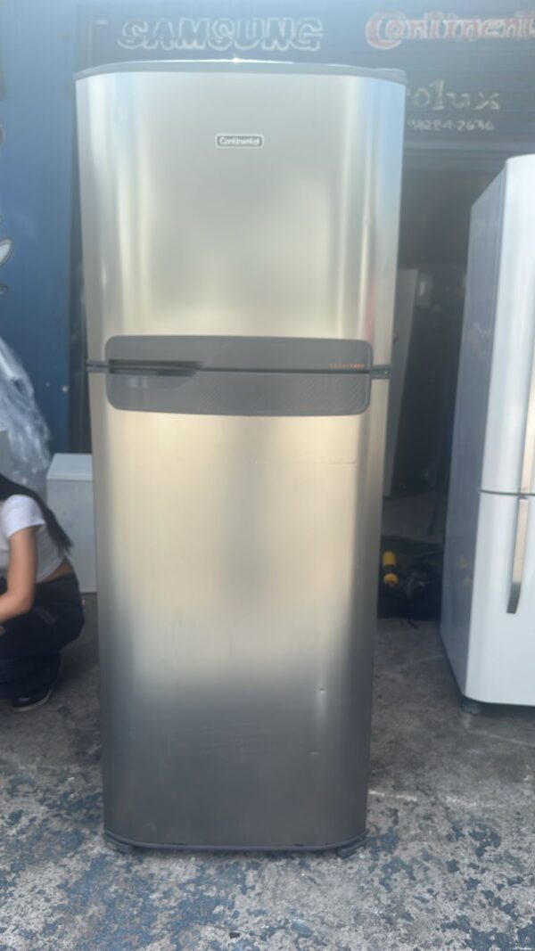 Geladeira Continental - 472L - 110Vts - Semi nova